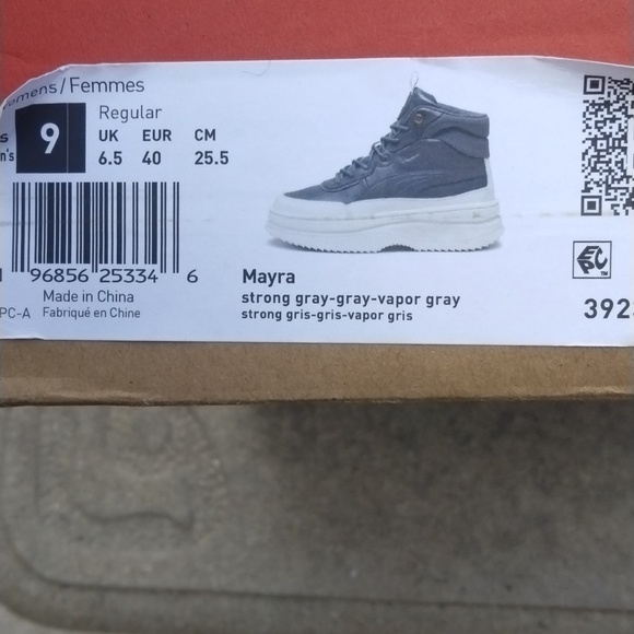 NWT Puma Mayra Sneaker - Women's size 9 - Picture 11 of 13